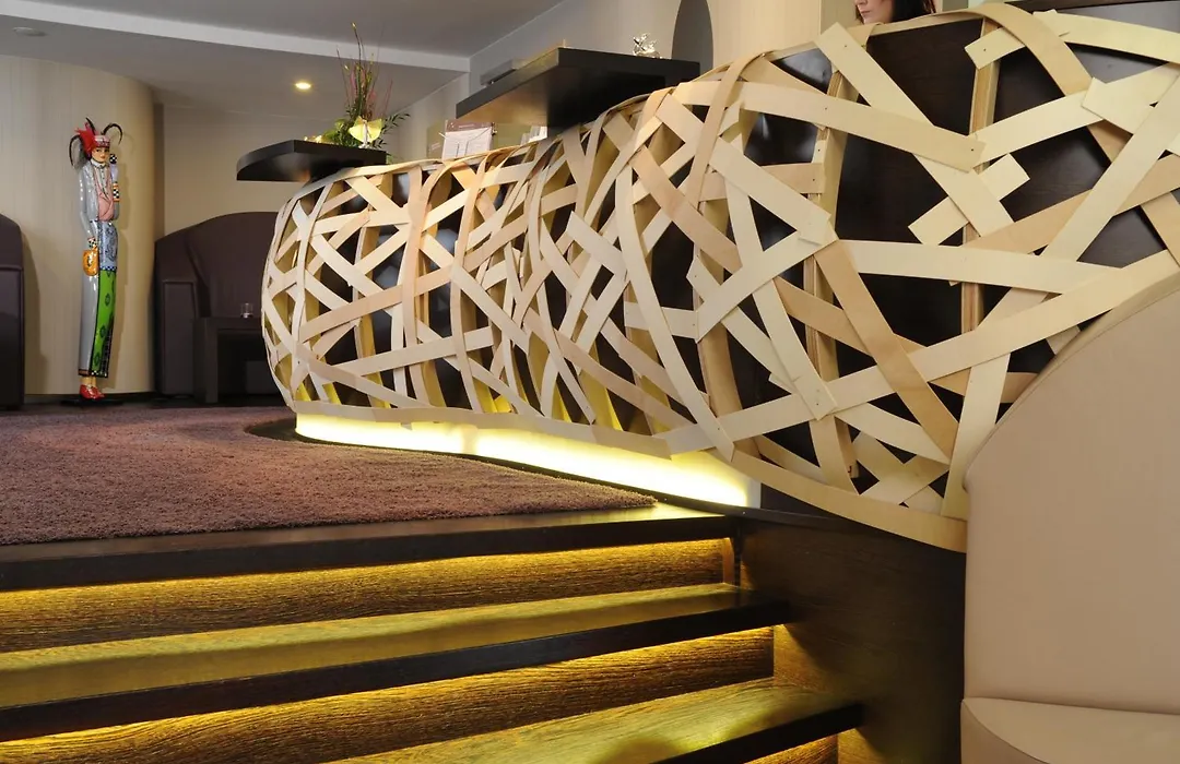 Hotel Freund-1
